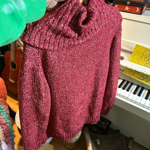 Joe Fresh Red Turtleneck Sweater L - Picture 9 of 12